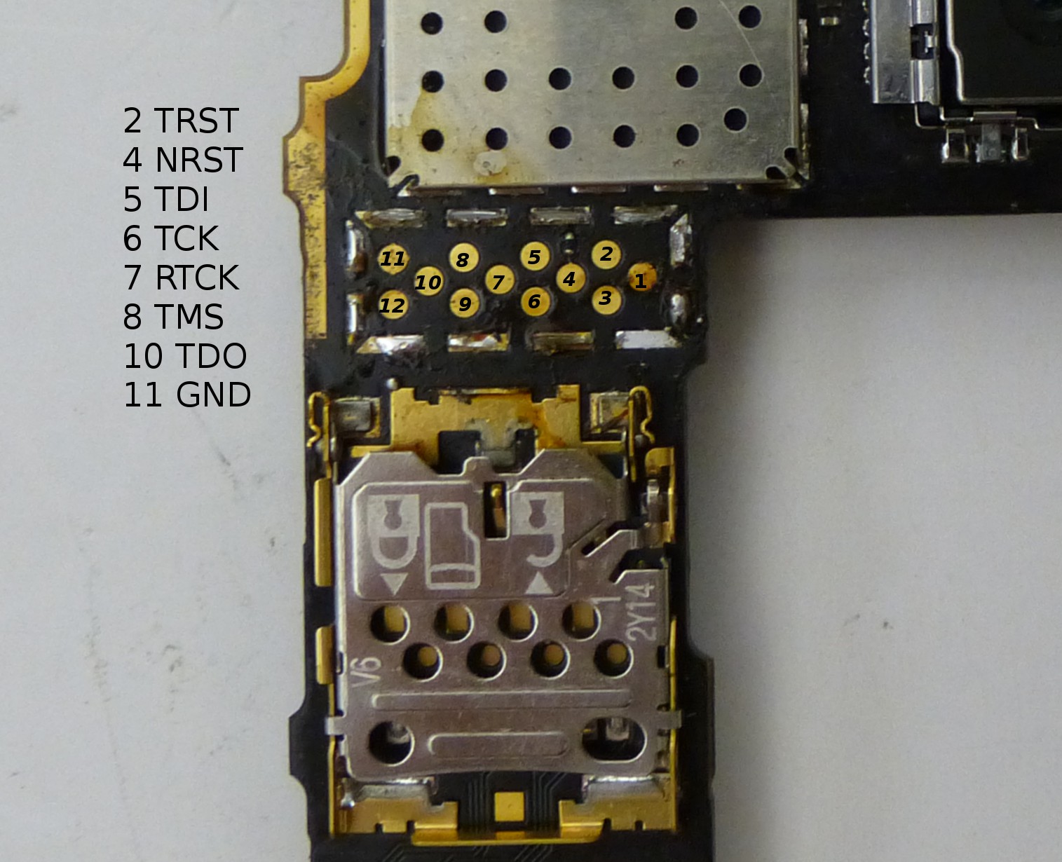 8-Lumia620-Pinouts.jpg