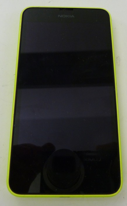 Lumia-630-eMMC-Phone.jpg